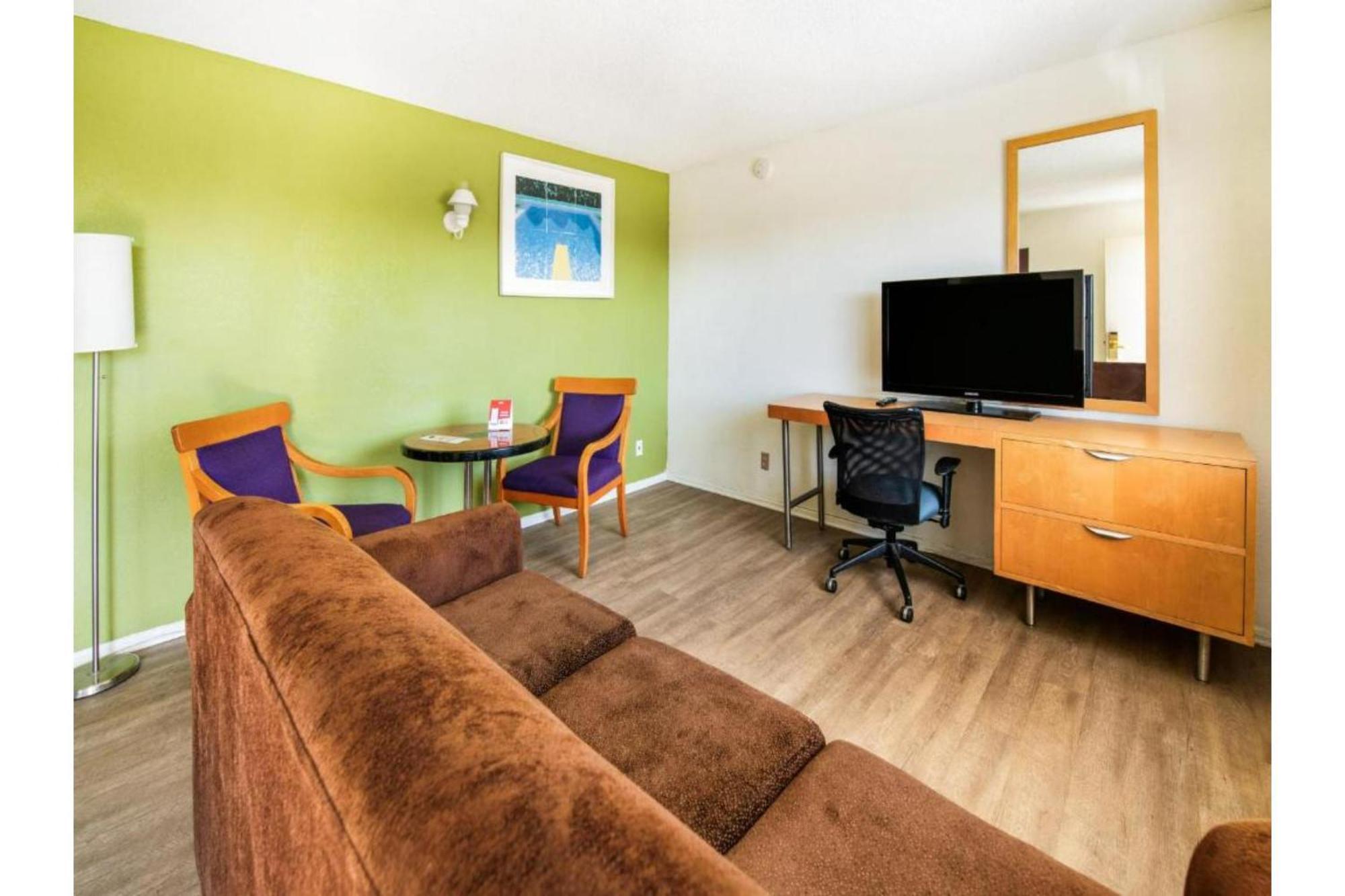 Hotel Ridgecrest An Extended Stay Studio Bagian luar foto
